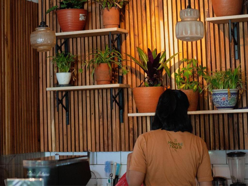 The House Tour Middletown Hotel Bandung Bagian luar foto